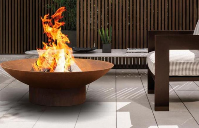шар горелки ямы огня Corten костра ржавчины подогревателя 80cm на открытом воздухе располагаясь лагерем стальной