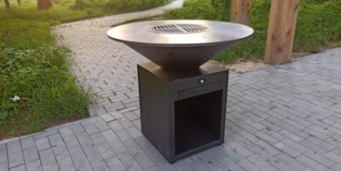 Высокотемпературная устойчивая черная картина вокруг ямы и гриля огня Corten стальных