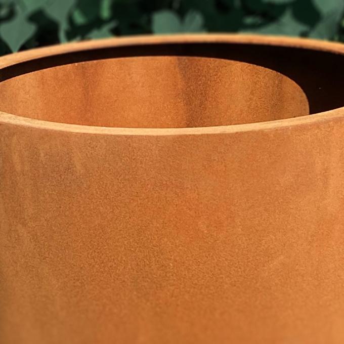 Коробки плантатора металла цветочных горшков Corten на открытом воздухе круга задворк стальные