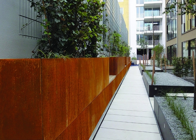 Улица парка декоративного цветочного горшка Corten сада стального на открытом воздухе вокруг современных баков завода