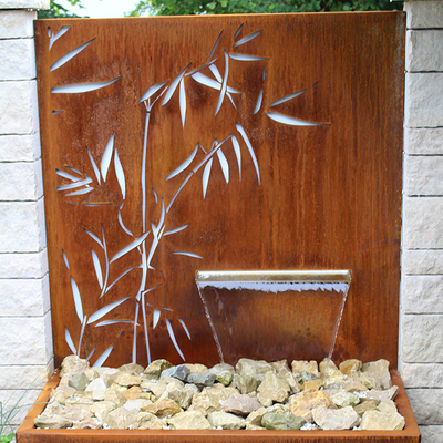 фонтан 1500x1000x600mm деревенский Corten стальной с лазером отрезал панель экрана