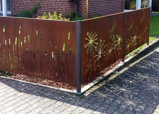 Одуванчик вырезывания лазера делает по образцу Corten стальной сад экранирует украшение