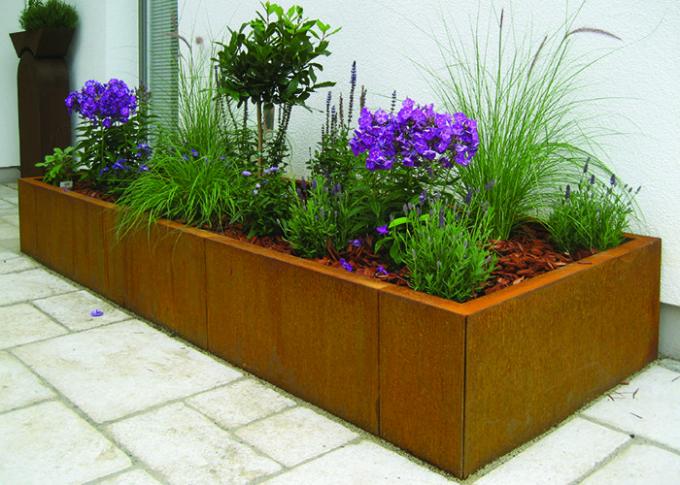  Улица парка декоративного цветочного горшка Corten сада стального на открытом воздухе вокруг современных баков завода
