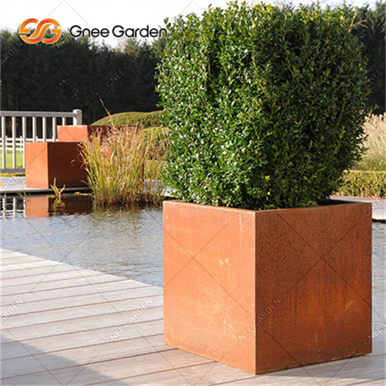 Плантаторы Corten стальные