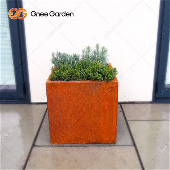 Плантаторы Corten стальные