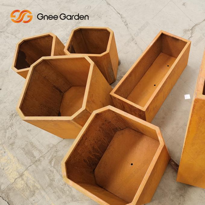 Плантатор Corten выдерживая коробка плантатора металла Corten устойчивого деревенского ландшафта открытого сада стальная