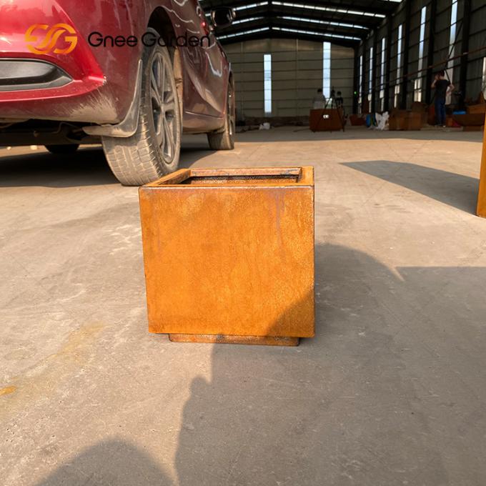 Изготовители сразу поставляют плантаторов сада металла Corten большого квадрата стальных деревенских